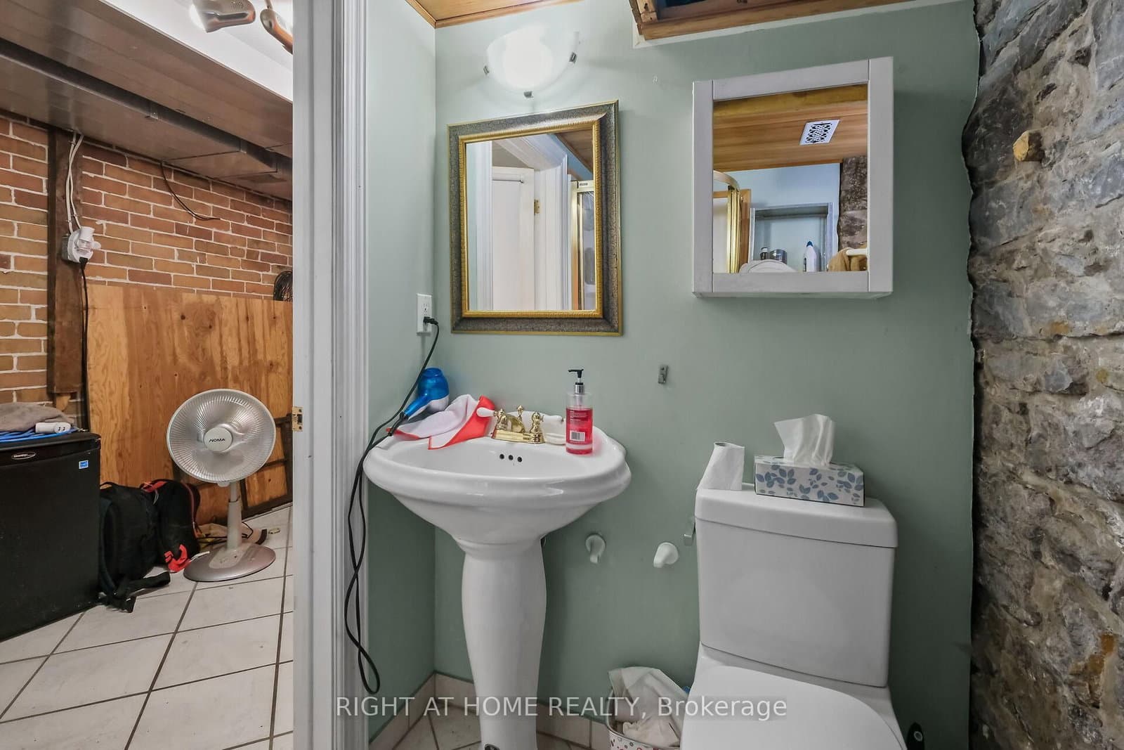 93 Gilmour Street, Ottawa, ON — photo 48