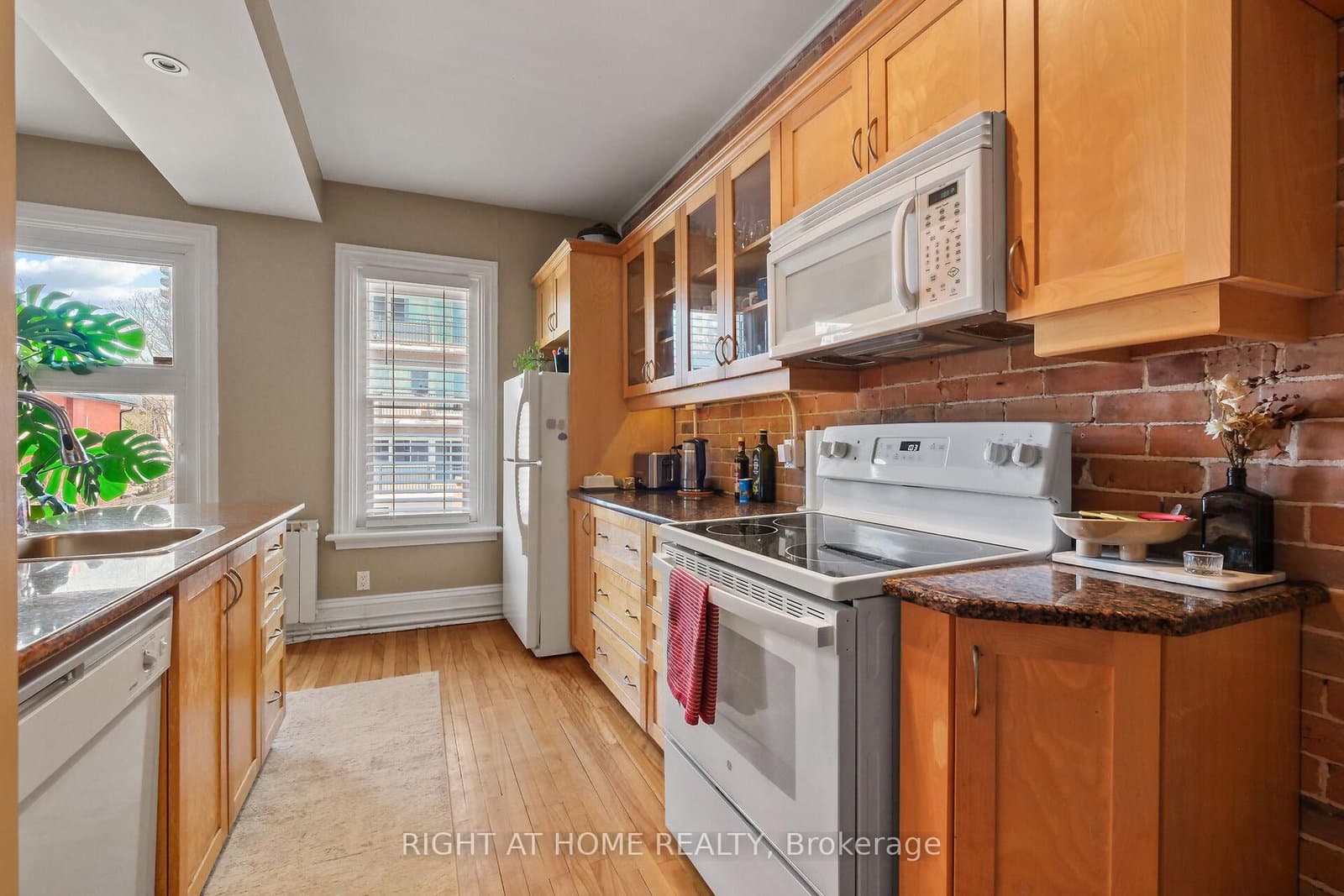93 Gilmour Street, Ottawa, ON — photo 6