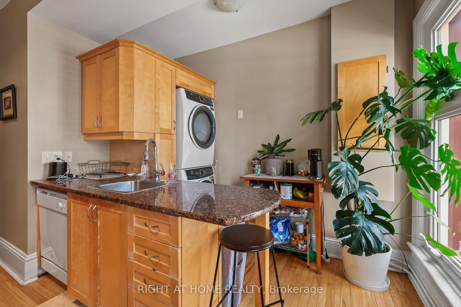 93 Gilmour Street, Ottawa, ON — photo 8