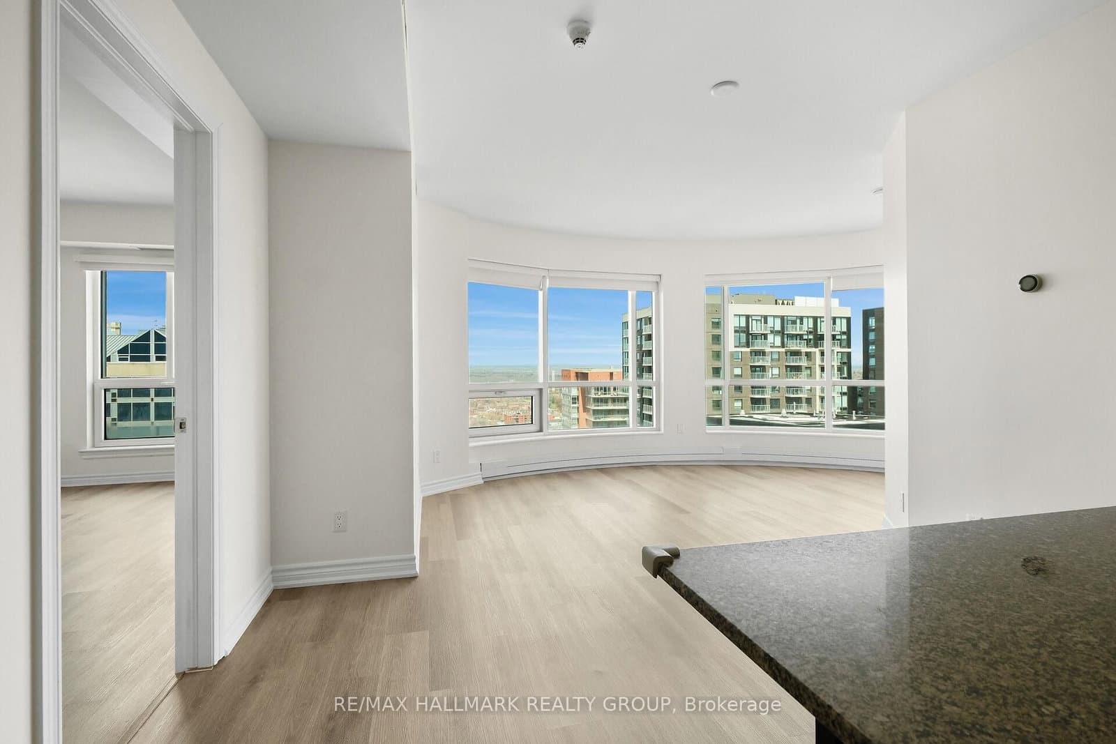 2404 - 234 Rideau Street, Ottawa, ON — photo 9