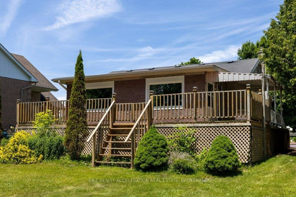 84 Main Street, Deseronto, ON