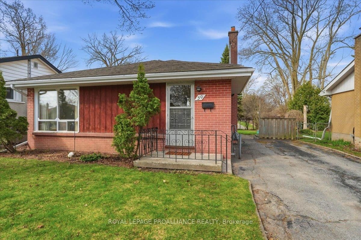 30 Lambert Drive, Belleville, ON — photo 3
