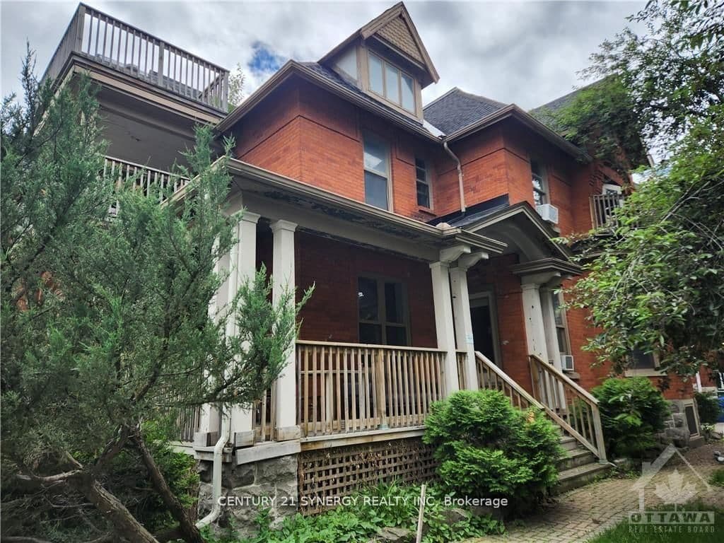 8 - 450 Maclaren Street, Ottawa, ON
