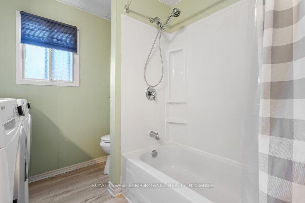 1034 Vista Barrett Private, Greely, ON — photo 32