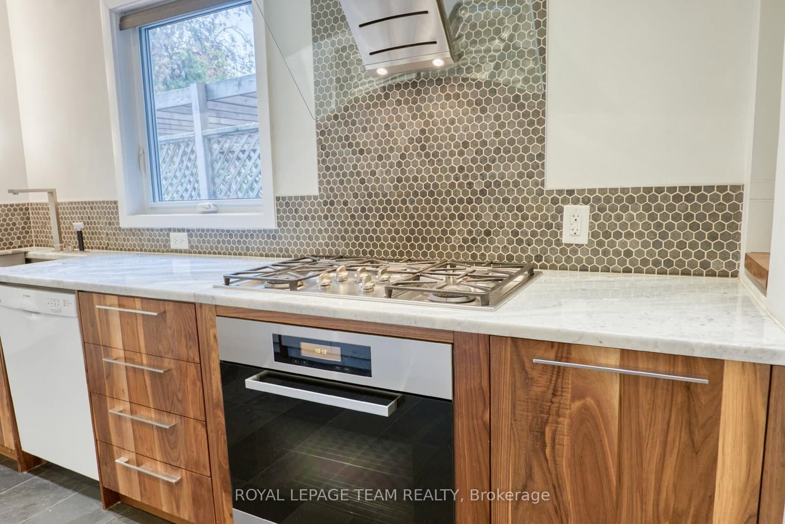 87 Guigues Avenue, Ottawa, ON — photo 10