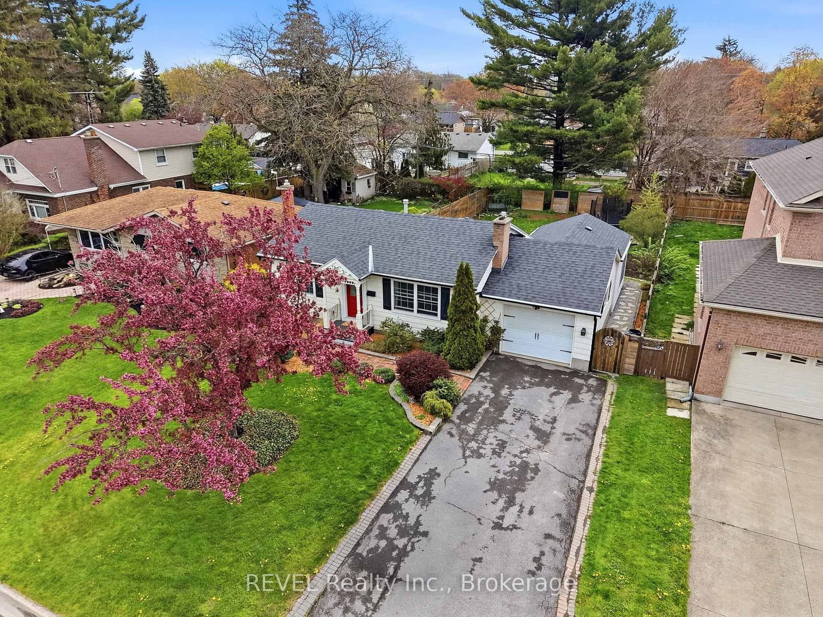 658 Geneva Street, St. Catharines, ON — photo 3