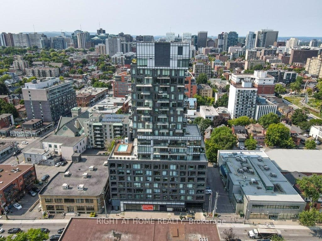 705 - 203 CATHERINE Street, Ottawa, ON — photo 1