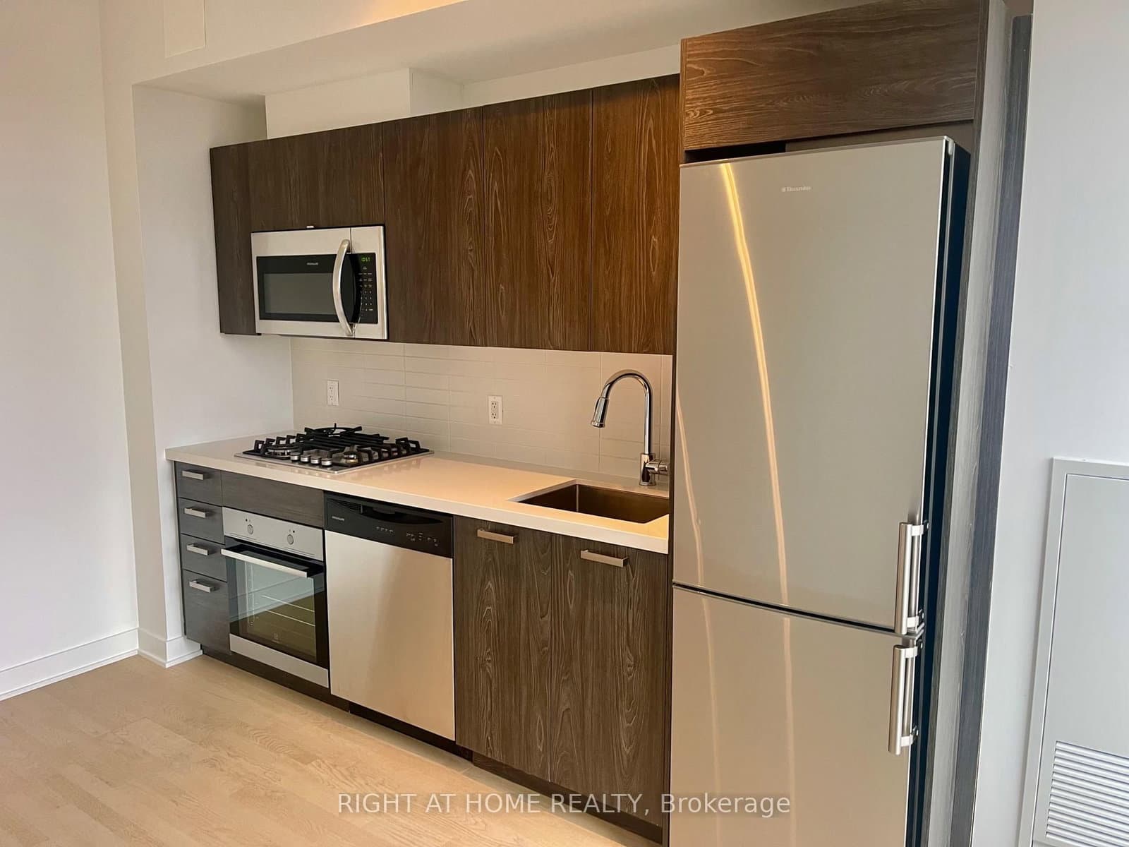 705 - 203 CATHERINE Street, Ottawa, ON — photo 13