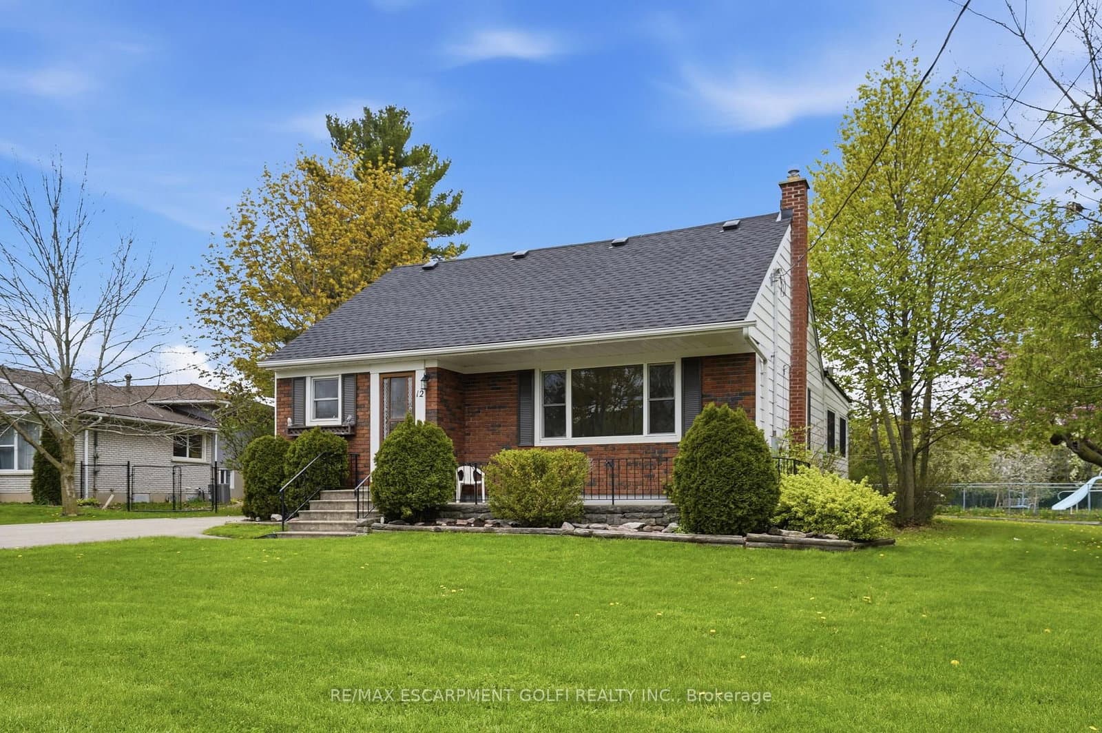 12 Valley Road, St. Catharines, ON