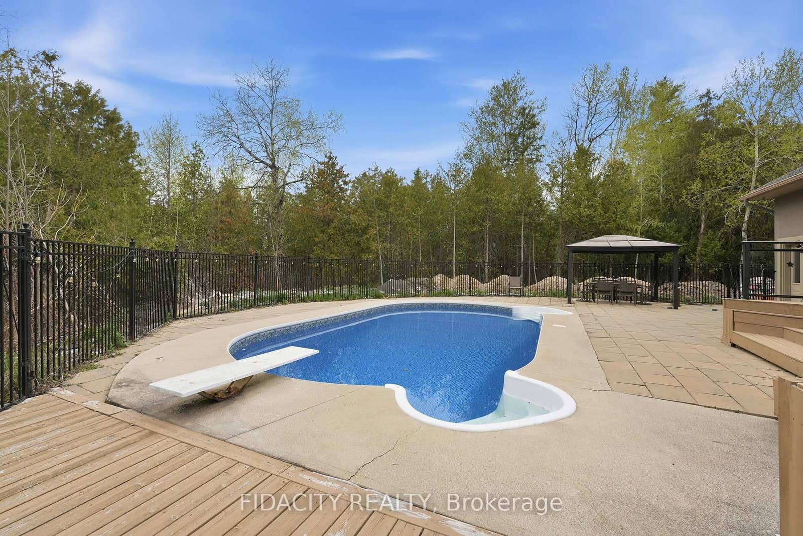 101 Sentinel Pine Way, Carp, ON — photo 39