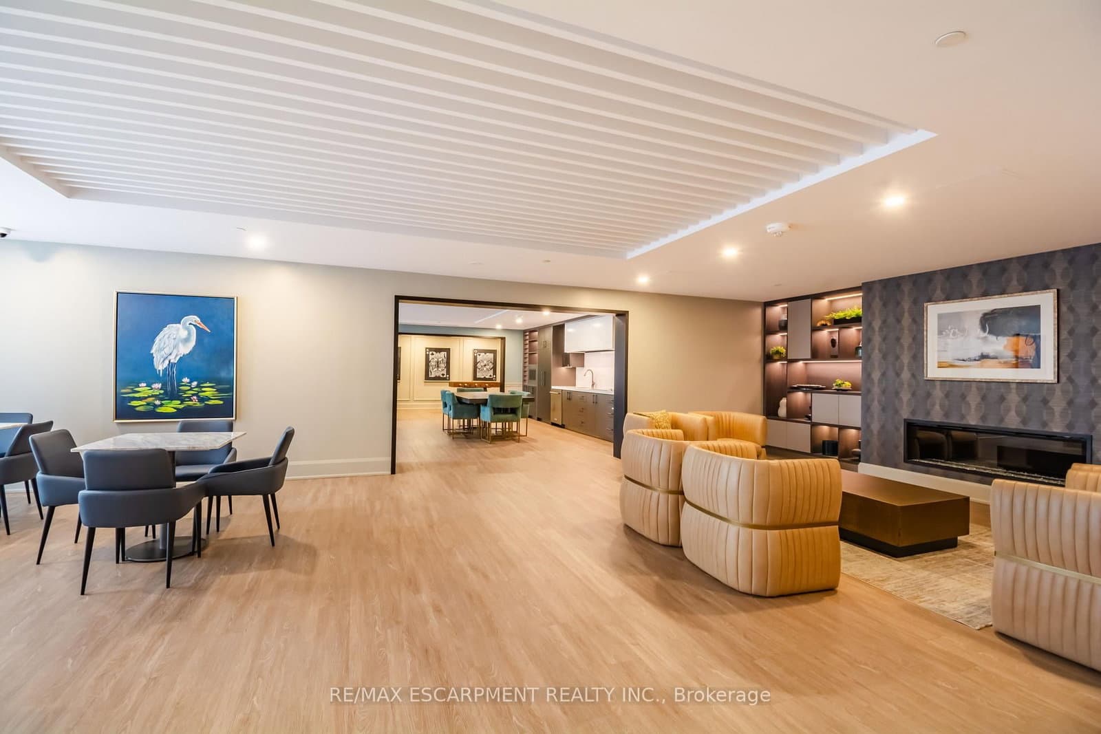 524 - 10 Mallard Trail, Hamilton, ON — photo 3