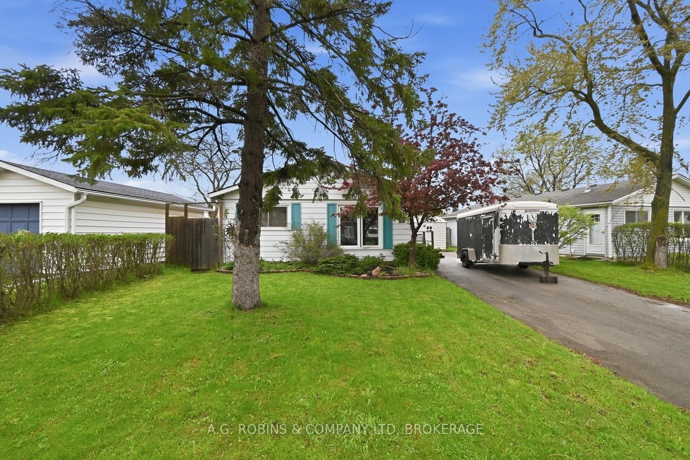 29 Lanark Crescent, St. Catharines, ON — photo 2