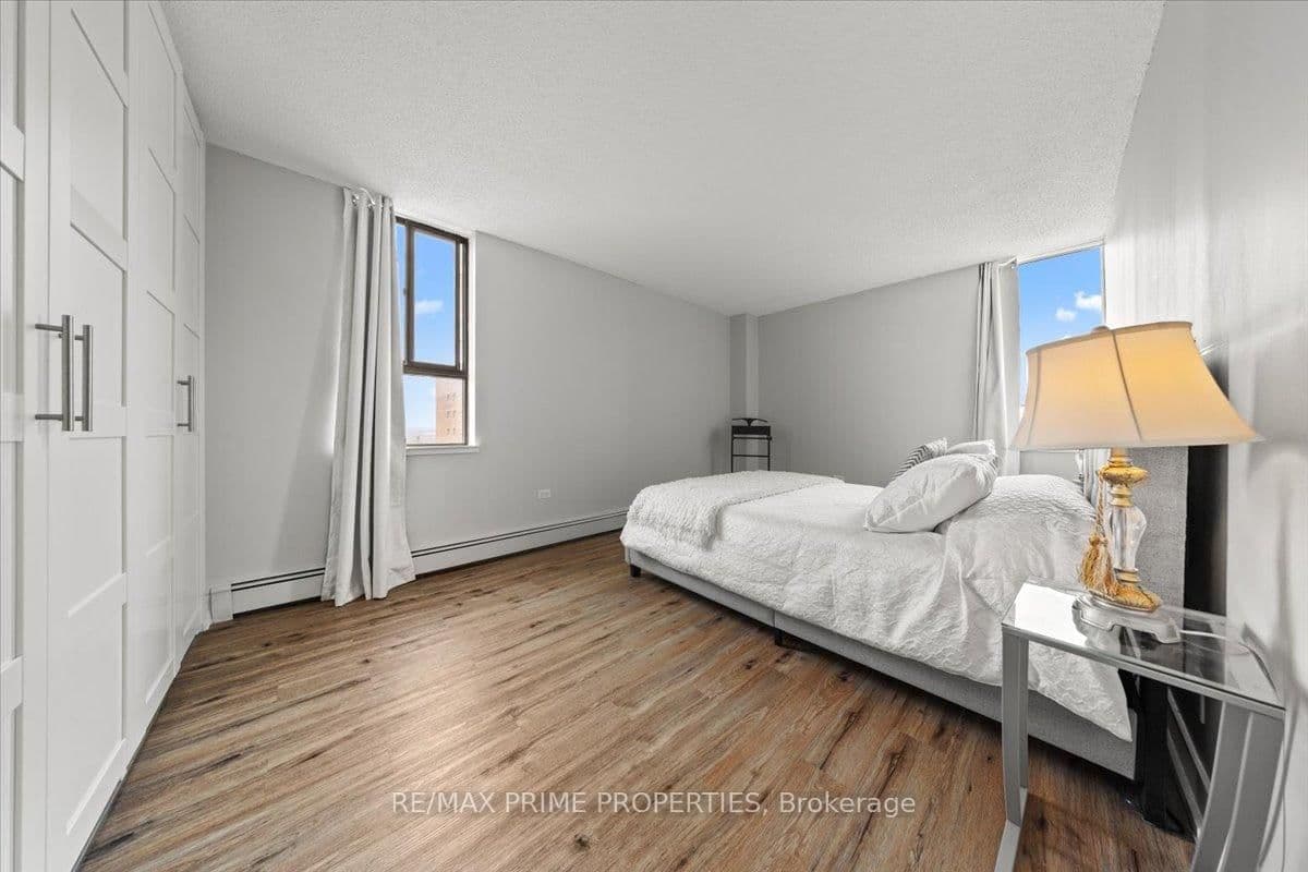 804 - 505 St Laurent Boulevard, Ottawa, ON — photo 20
