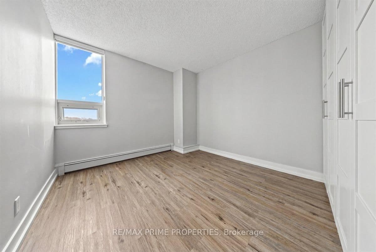 804 - 505 St Laurent Boulevard, Ottawa, ON — photo 23
