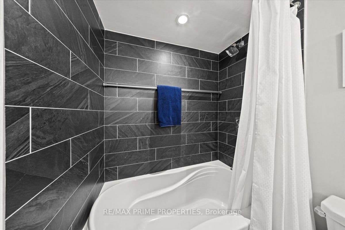 804 - 505 St Laurent Boulevard, Ottawa, ON — photo 25