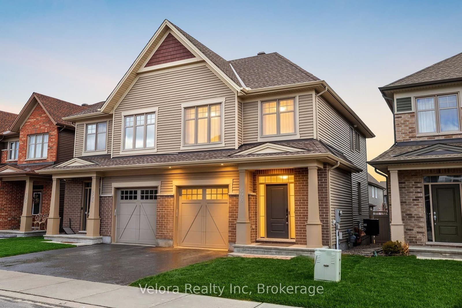 696 Vivera Place, Ottawa, ON