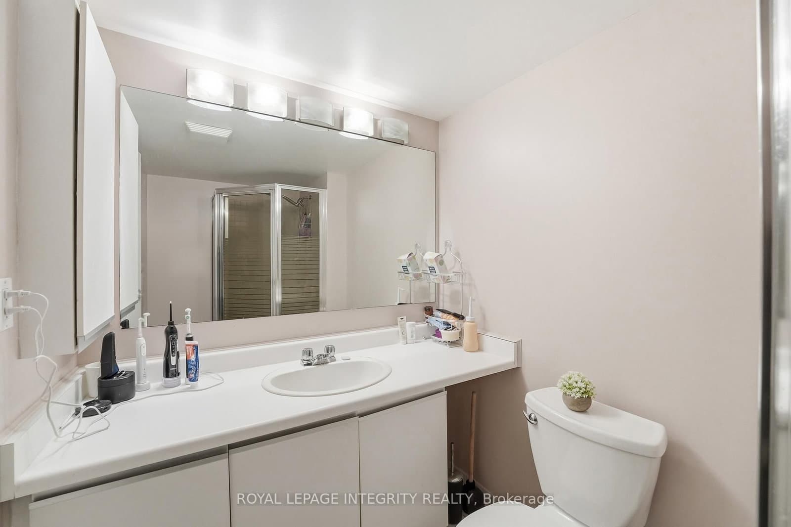 1208 - 2760 Carousel Crescent, Ottawa, ON — photo 16