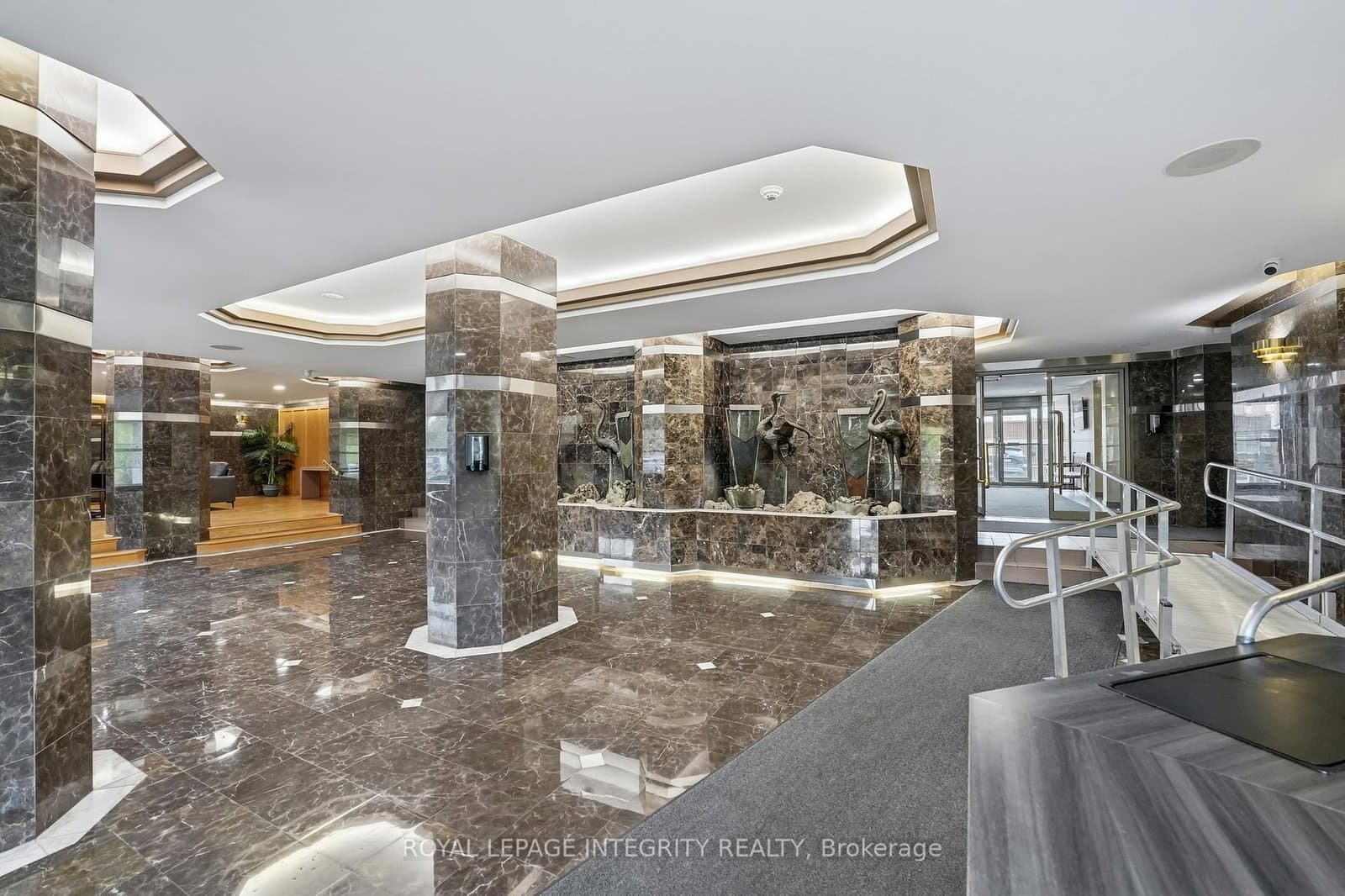 1208 - 2760 Carousel Crescent, Ottawa, ON — photo 29