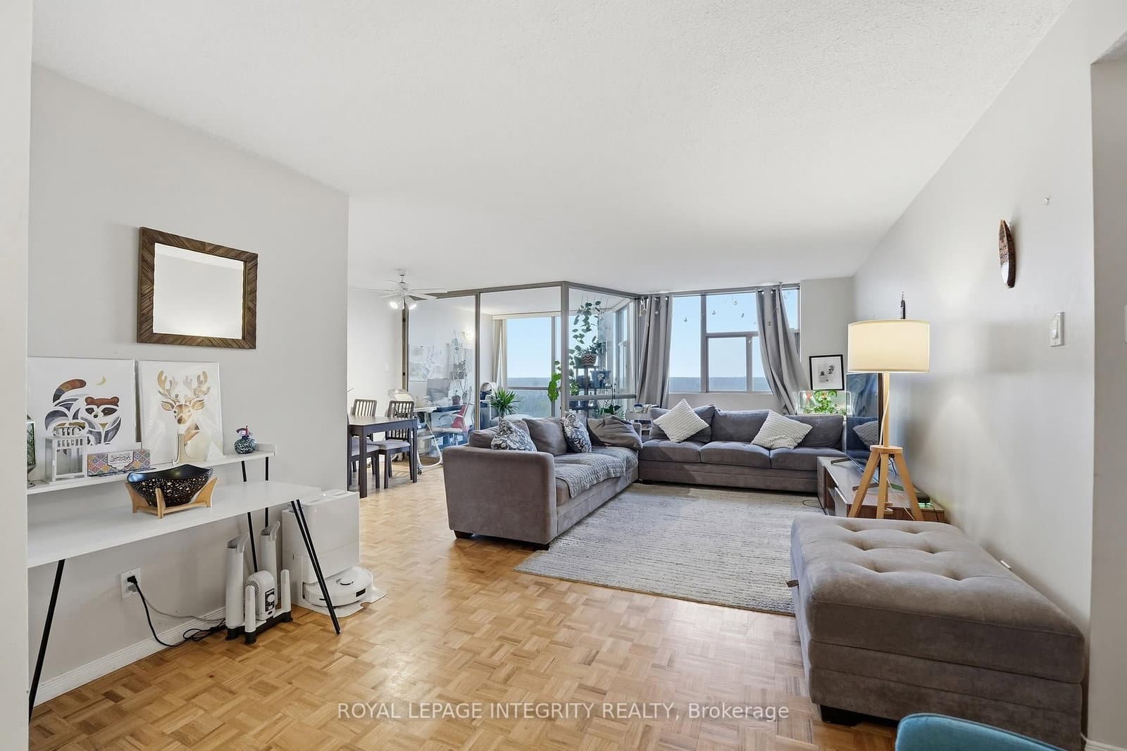 1208 - 2760 Carousel Crescent, Ottawa, ON — photo 4