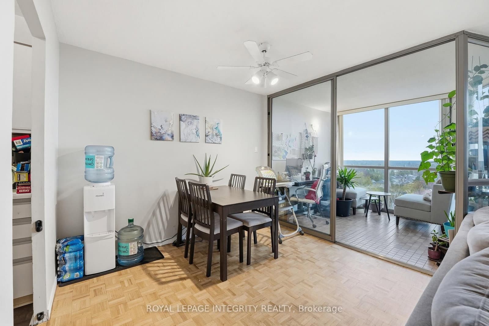 1208 - 2760 Carousel Crescent, Ottawa, ON — photo 6