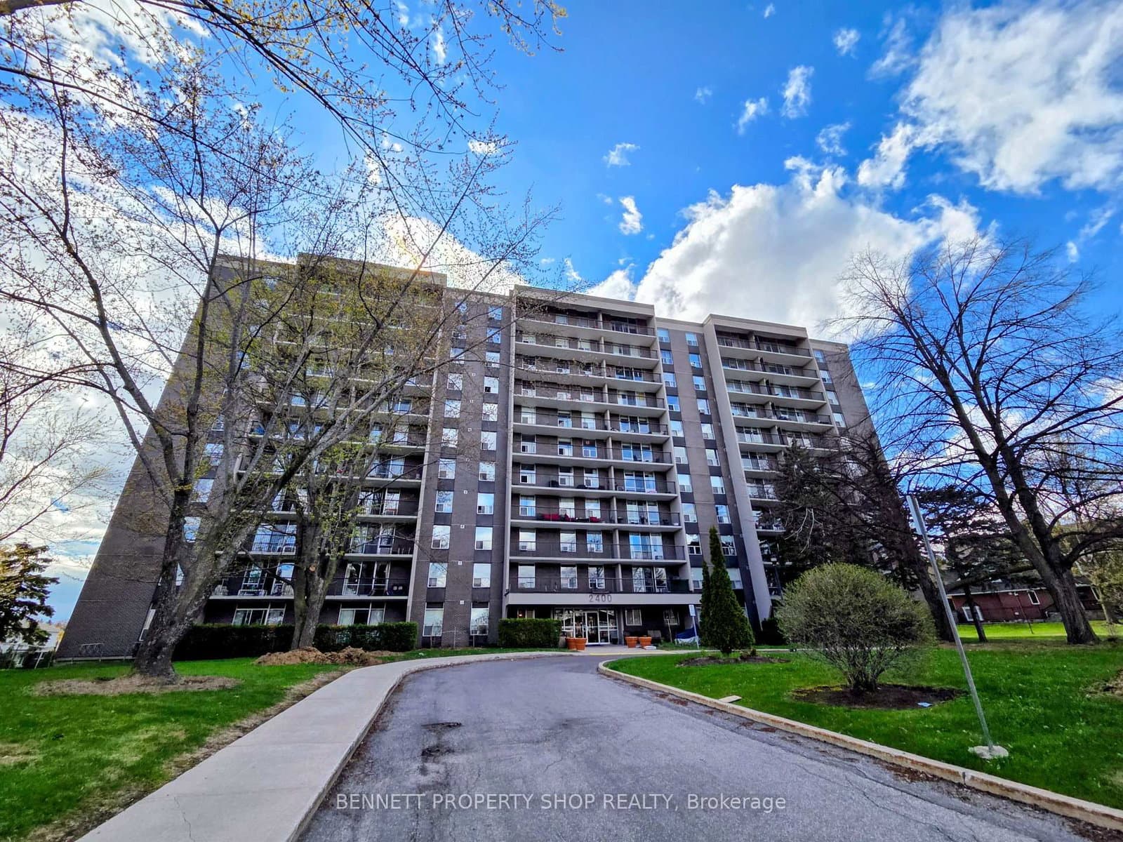 1007 - 2400 Virginia Drive, Ottawa, ON — photo 1