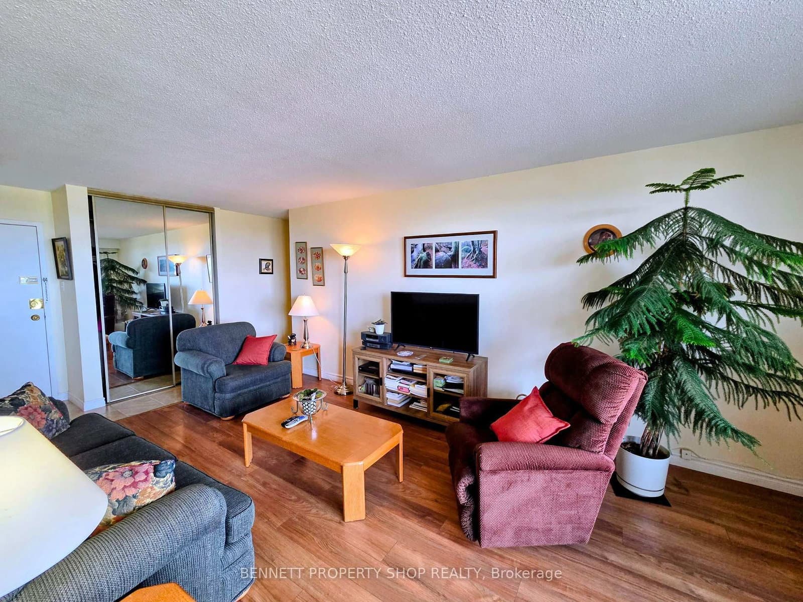 1007 - 2400 Virginia Drive, Ottawa, ON — photo 6