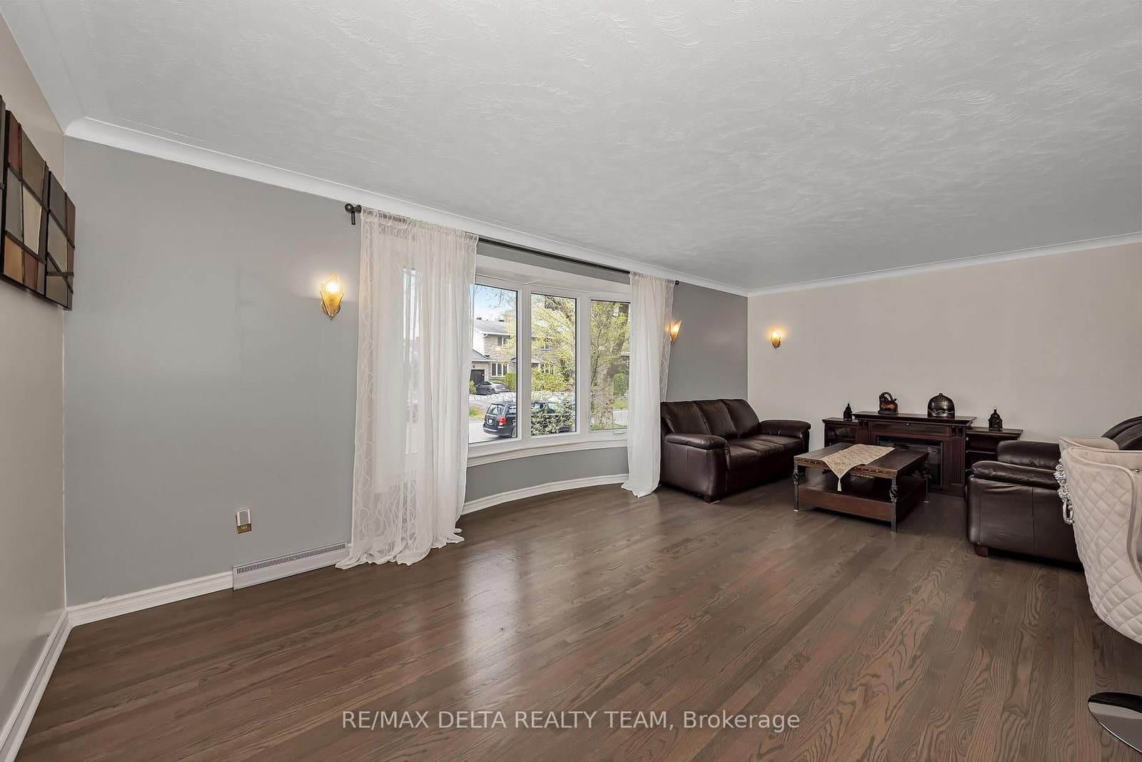 2350 Georgina Drive, Ottawa, ON — photo 7