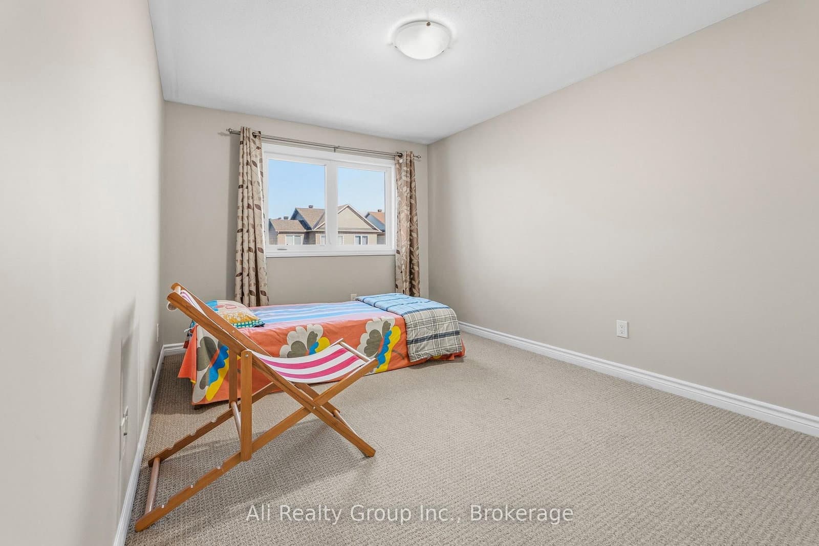400 Nestleton Street, Ottawa, ON — photo 16