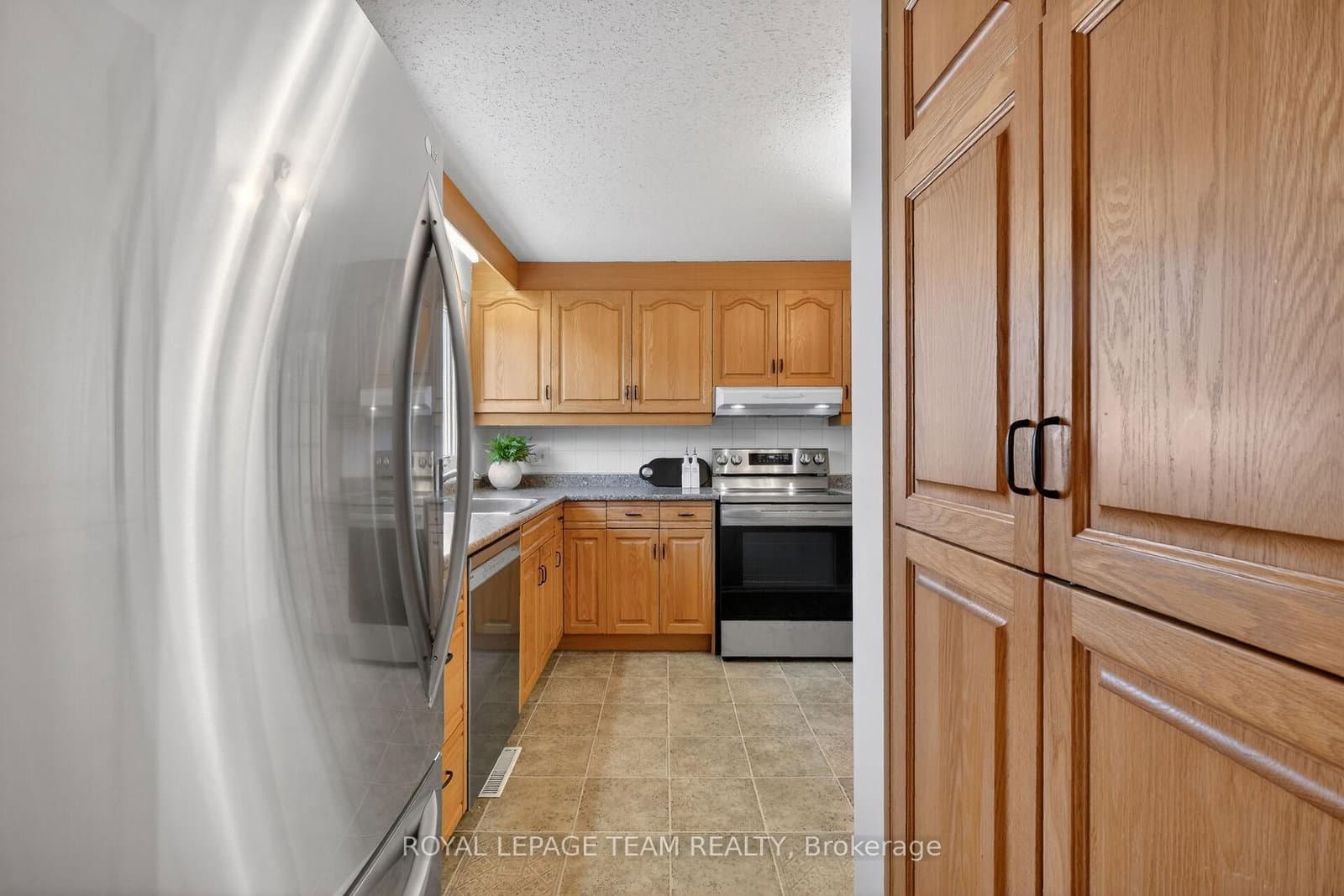 21 Lindhurst Crescent, Ottawa, ON — photo 20