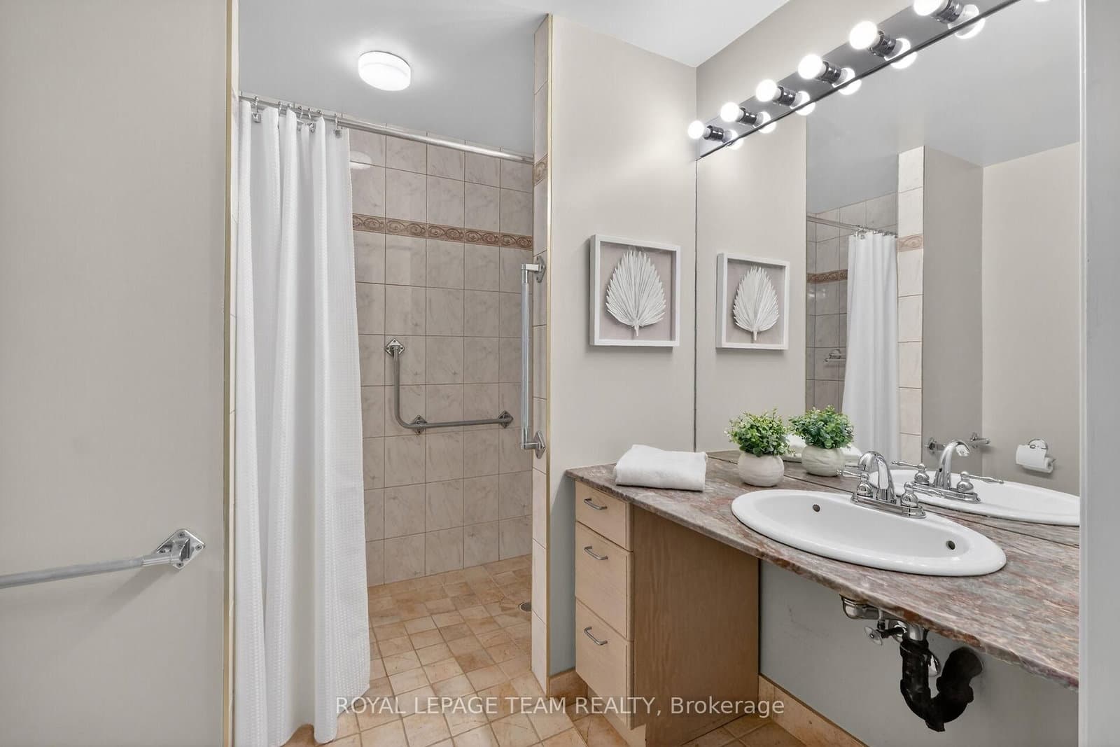 21 Lindhurst Crescent, Ottawa, ON — photo 21
