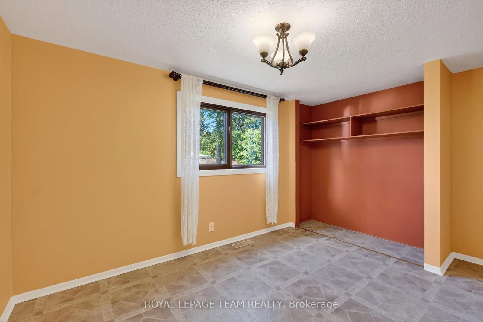 21 Lindhurst Crescent, Ottawa, ON — photo 28