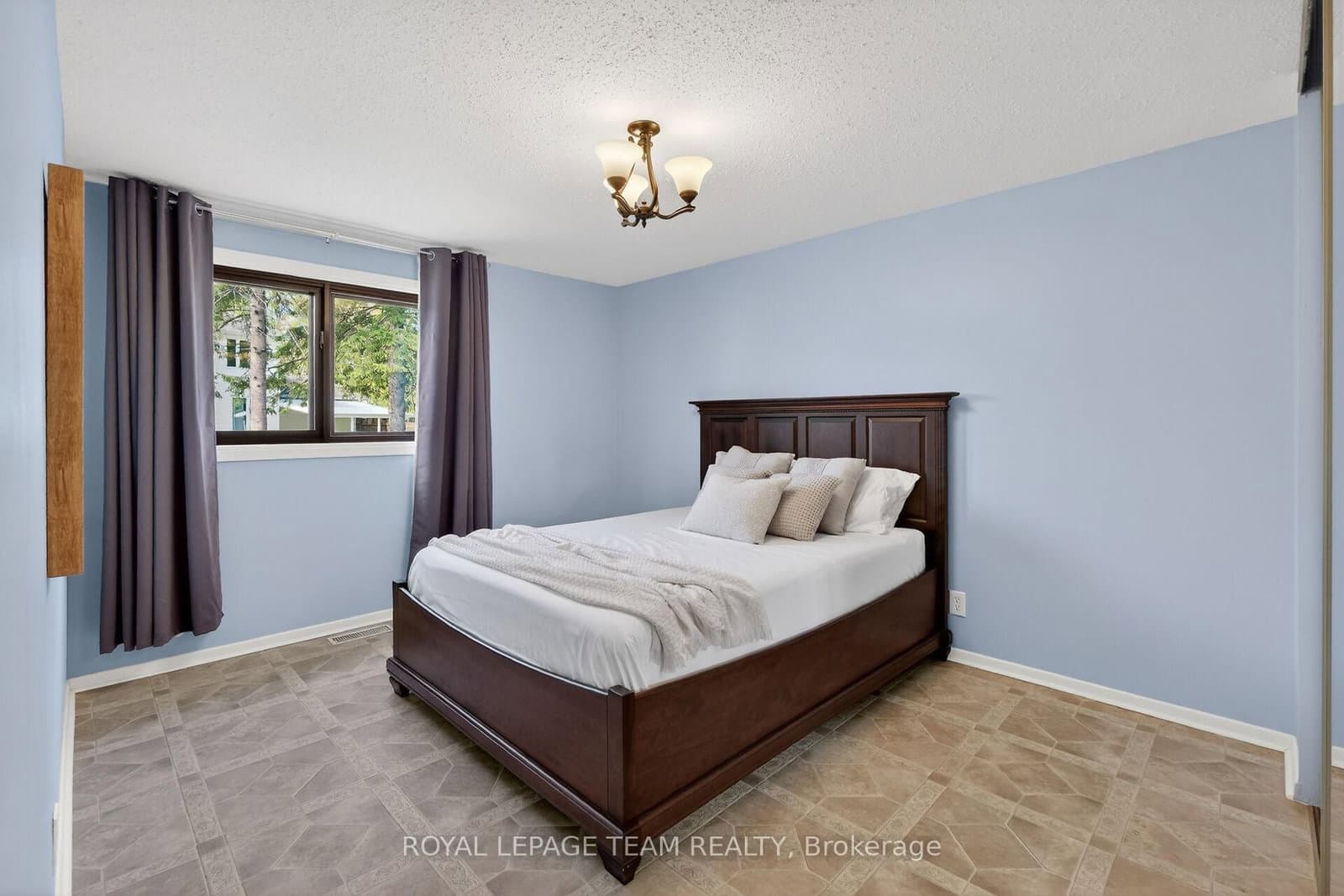 21 Lindhurst Crescent, Ottawa, ON — photo 29