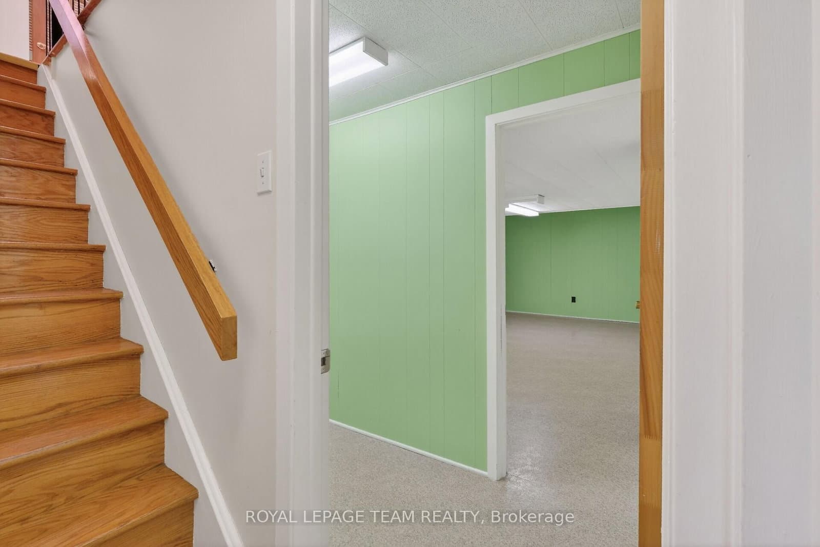 21 Lindhurst Crescent, Ottawa, ON — photo 39