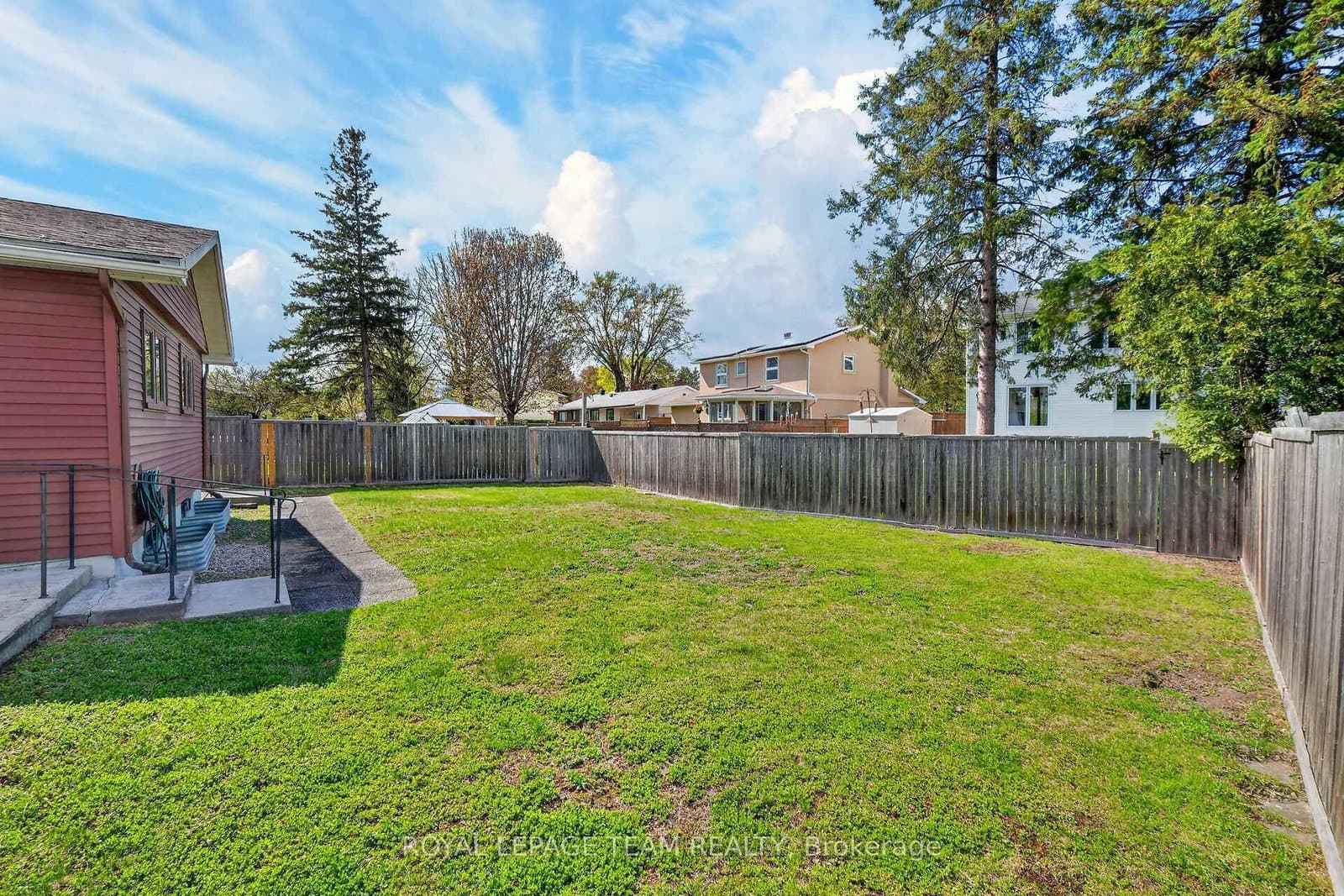 21 Lindhurst Crescent, Ottawa, ON — photo 50