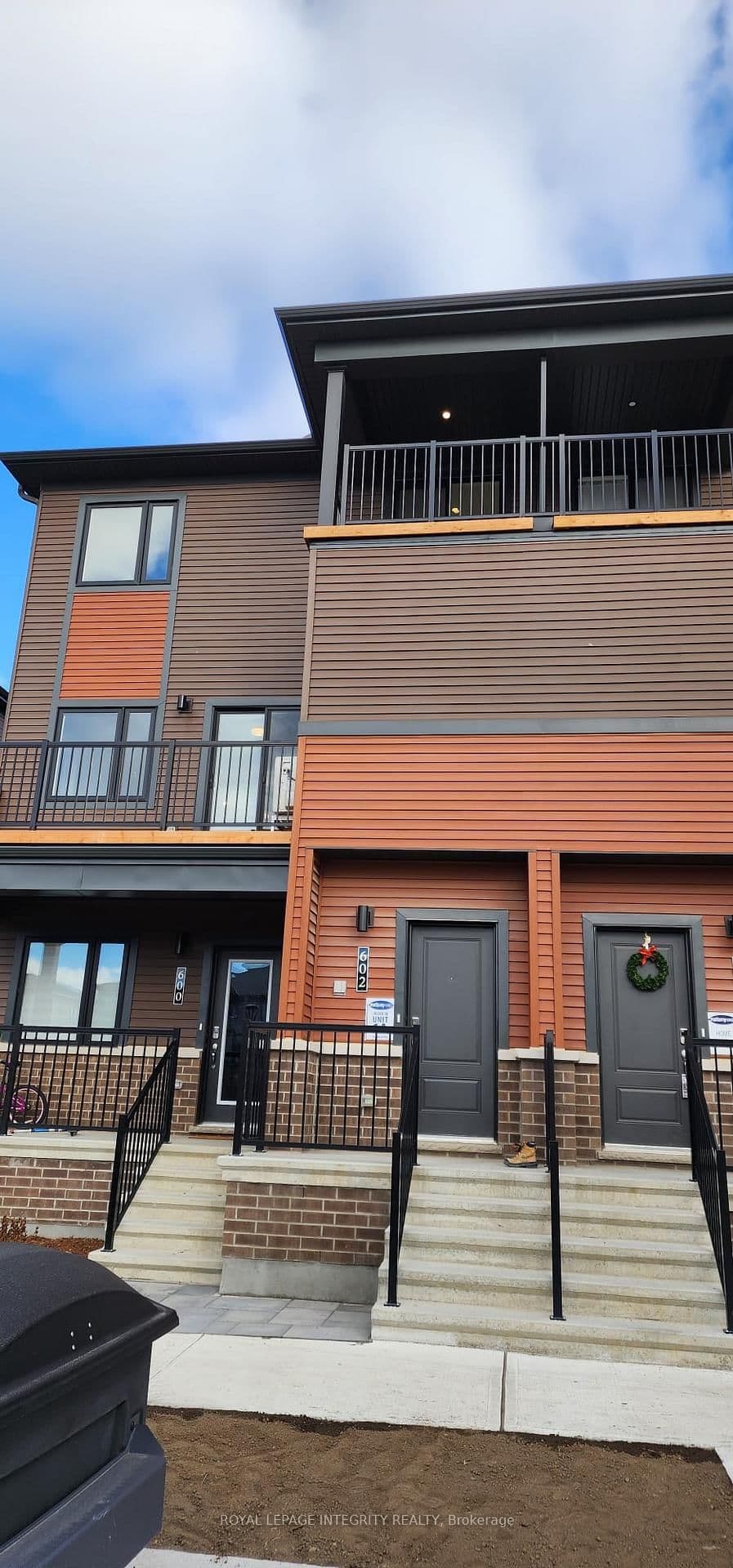602 Parnian Private, Ottawa, ON