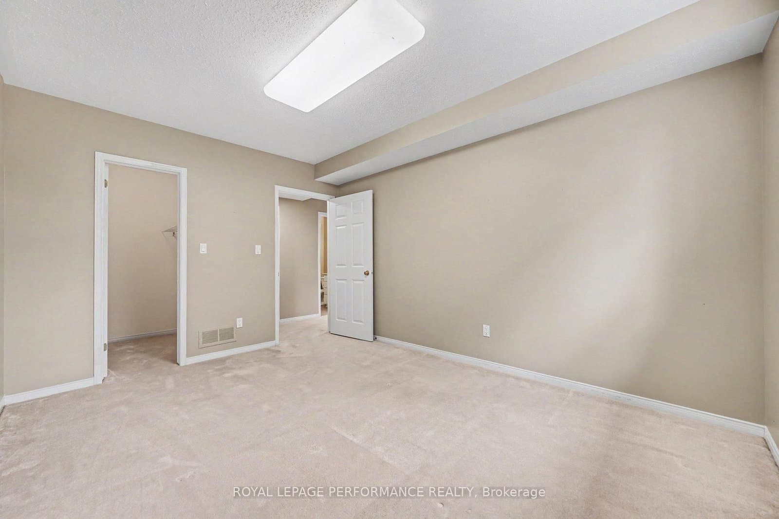 19 Settlers Ridge Way, Ottawa, ON — photo 24