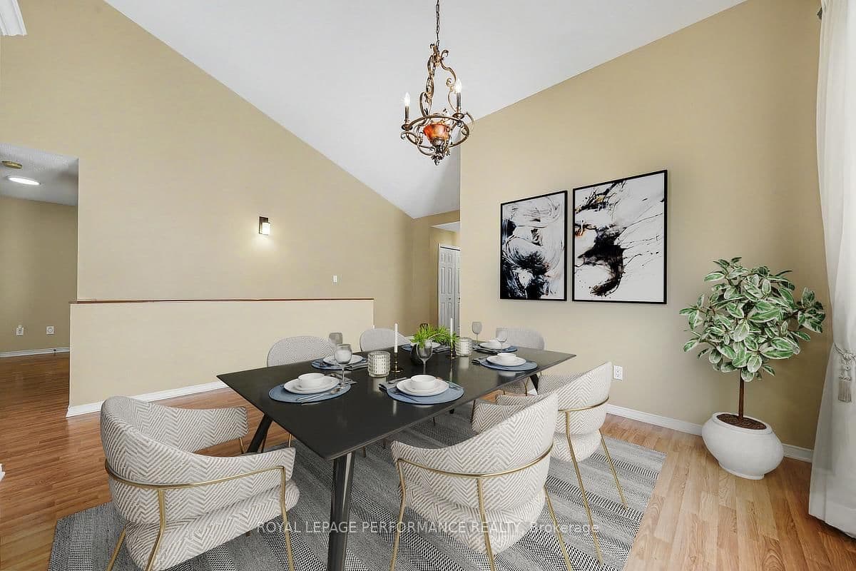 19 Settlers Ridge Way, Ottawa, ON — photo 6