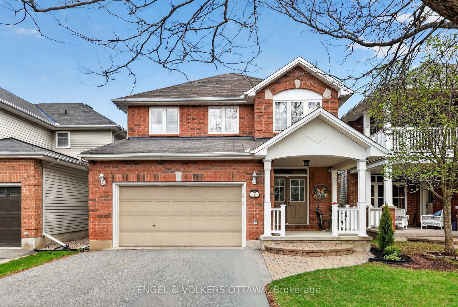 7 DRYSDALE Street, Kanata, ON