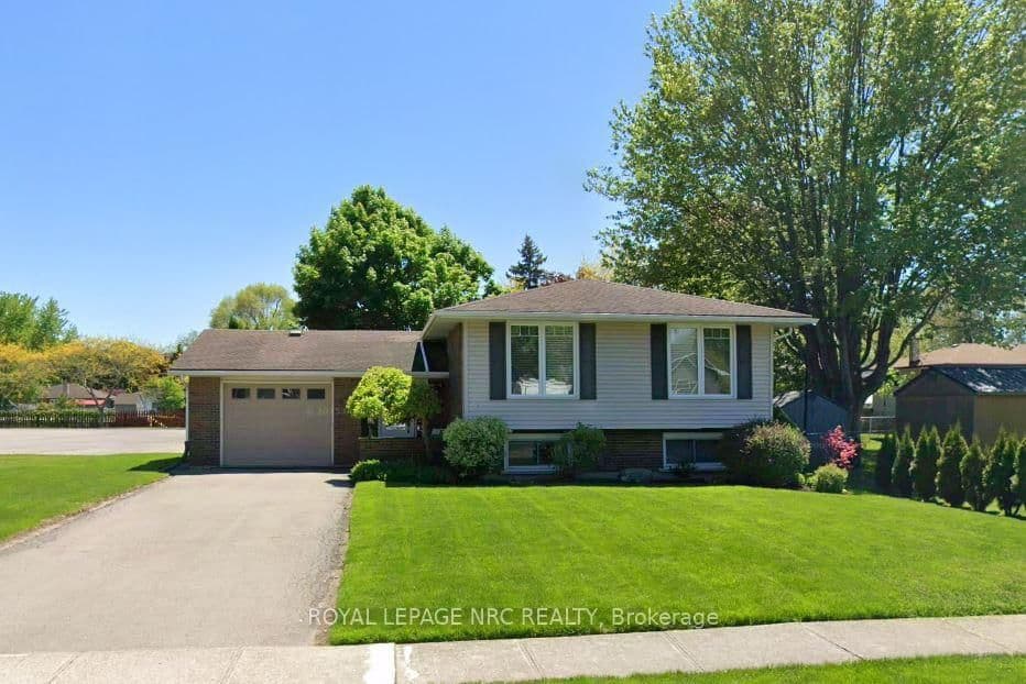 520 Clarence Street, Port Colborne, ON