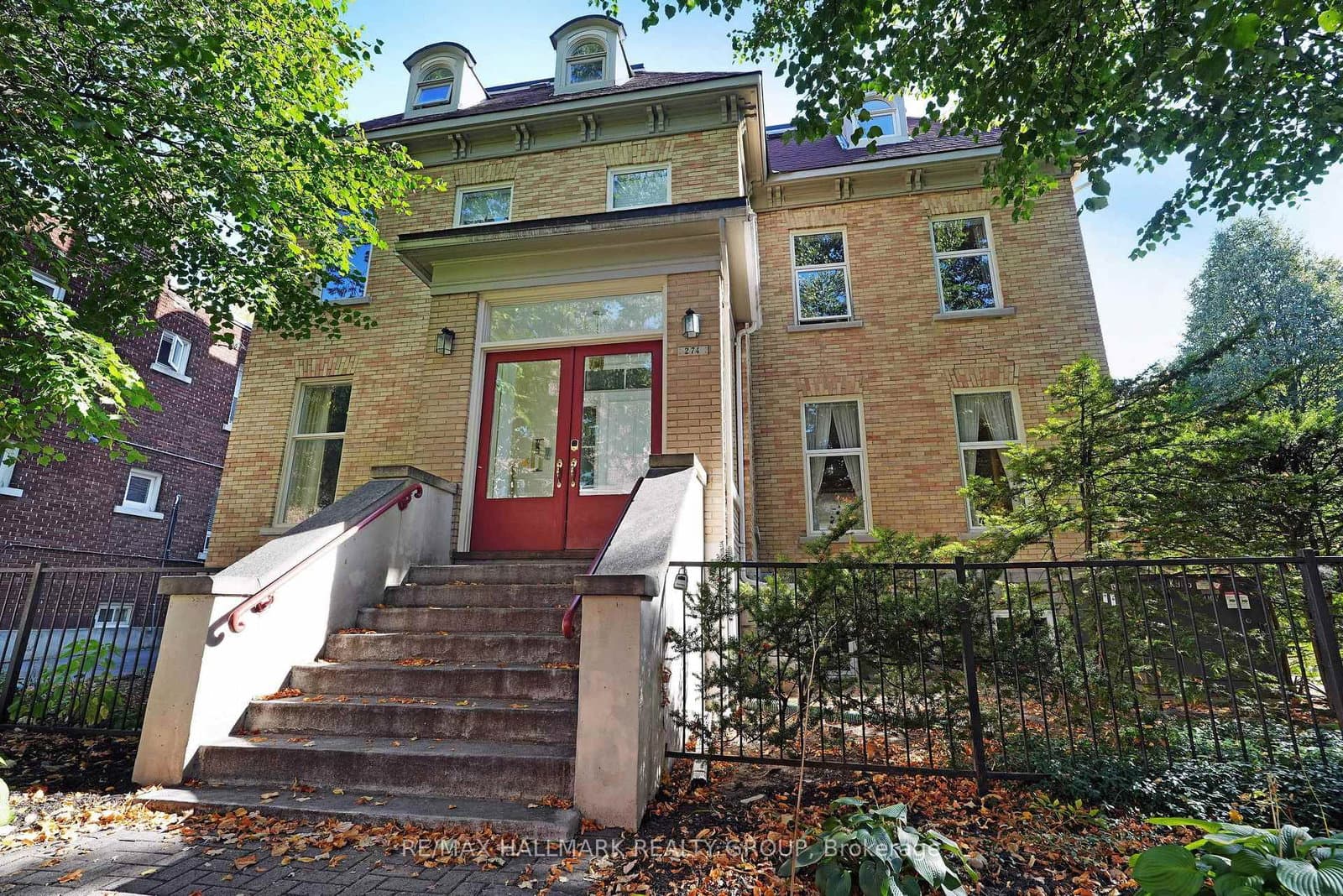 5 - 274 DALY Avenue, Ottawa, ON — photo 2