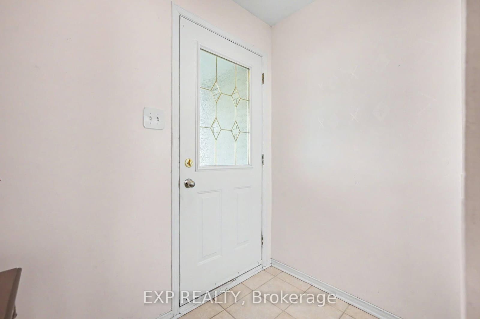 61 Monterey Drive, Ottawa, ON — photo 2