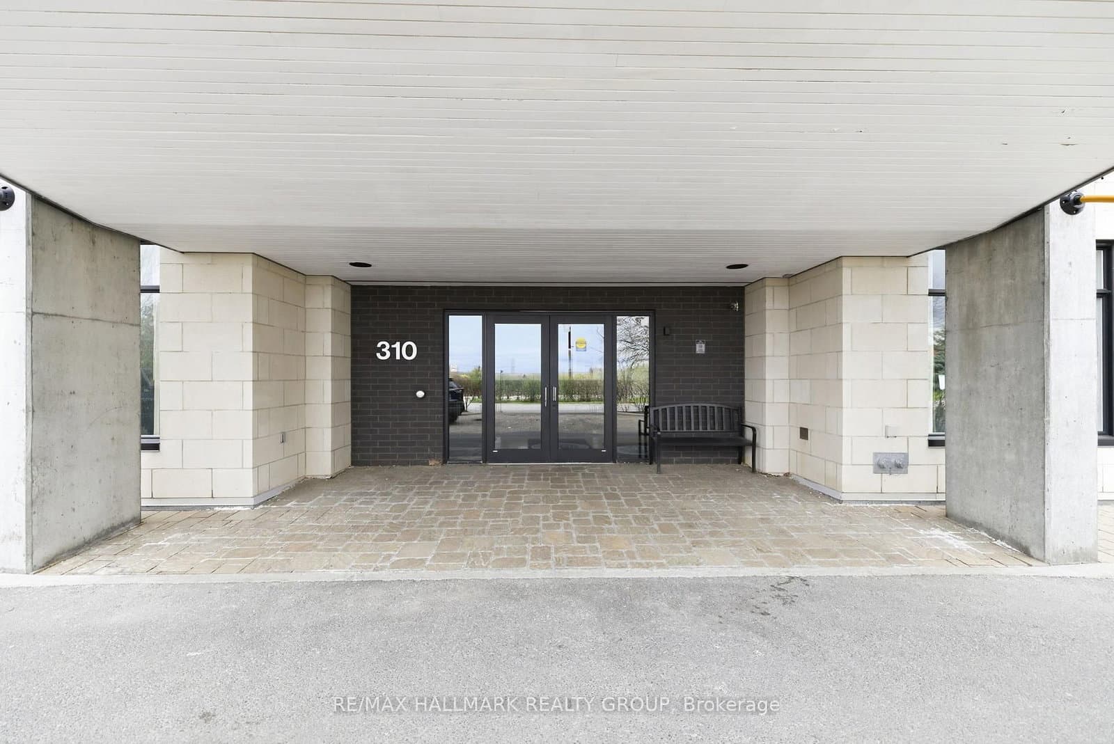 206 - 310 Centrum Boulevard, Ottawa, ON — photo 4