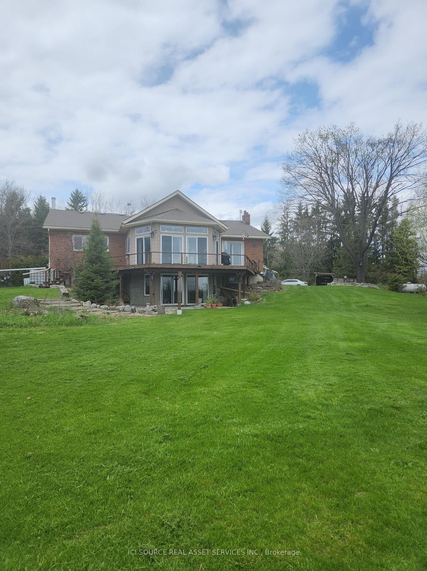 136 Hollowview Road, Stirling, ON