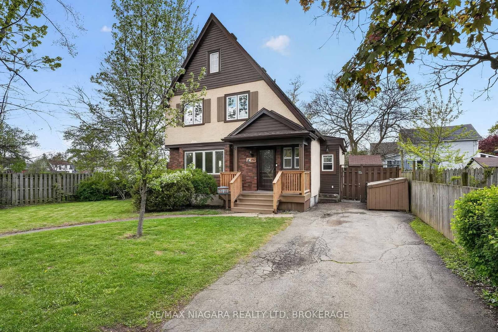 197 Aqueduct Street, Welland, ON