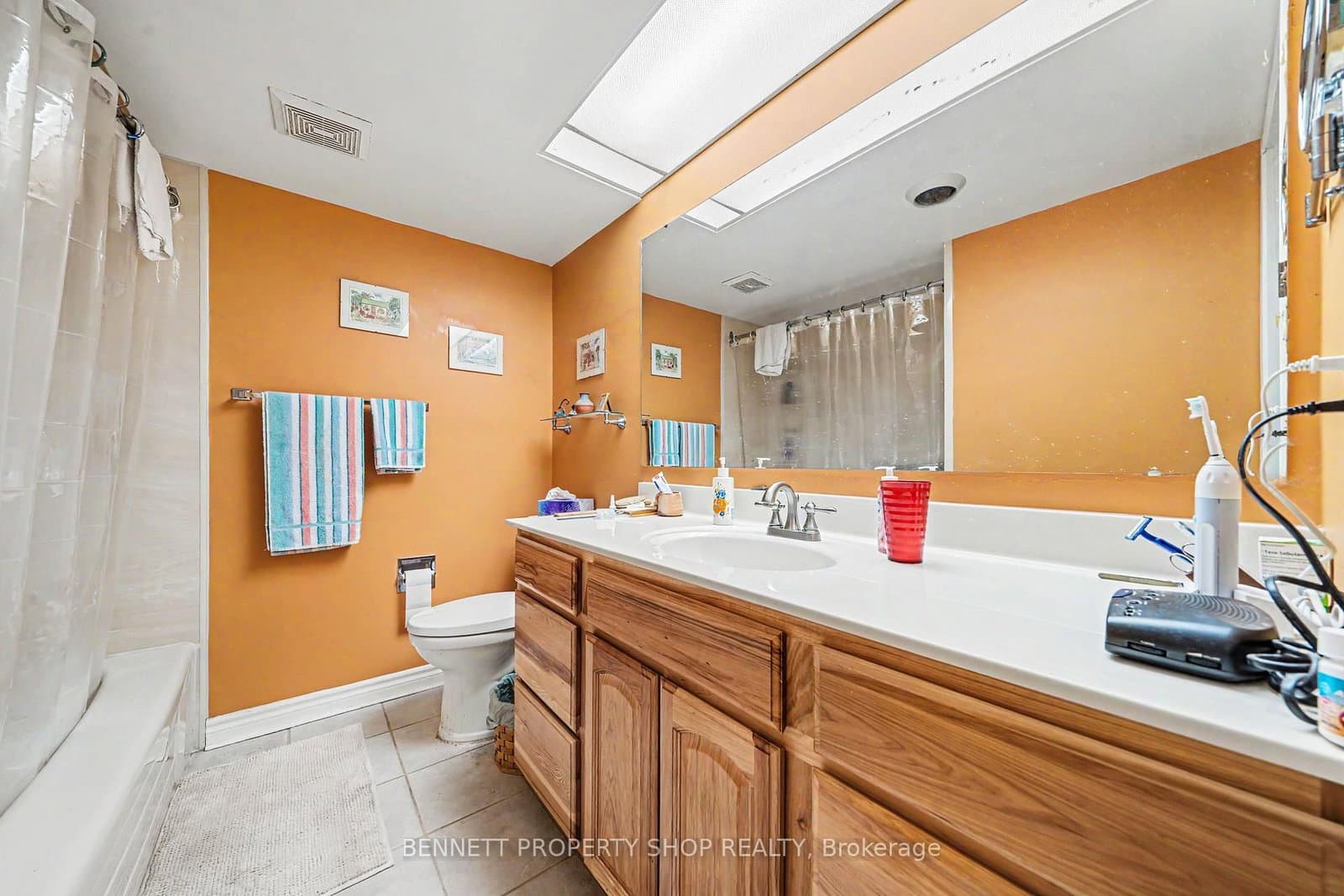 12 Laurel Valley Court, Ottawa, ON — photo 8