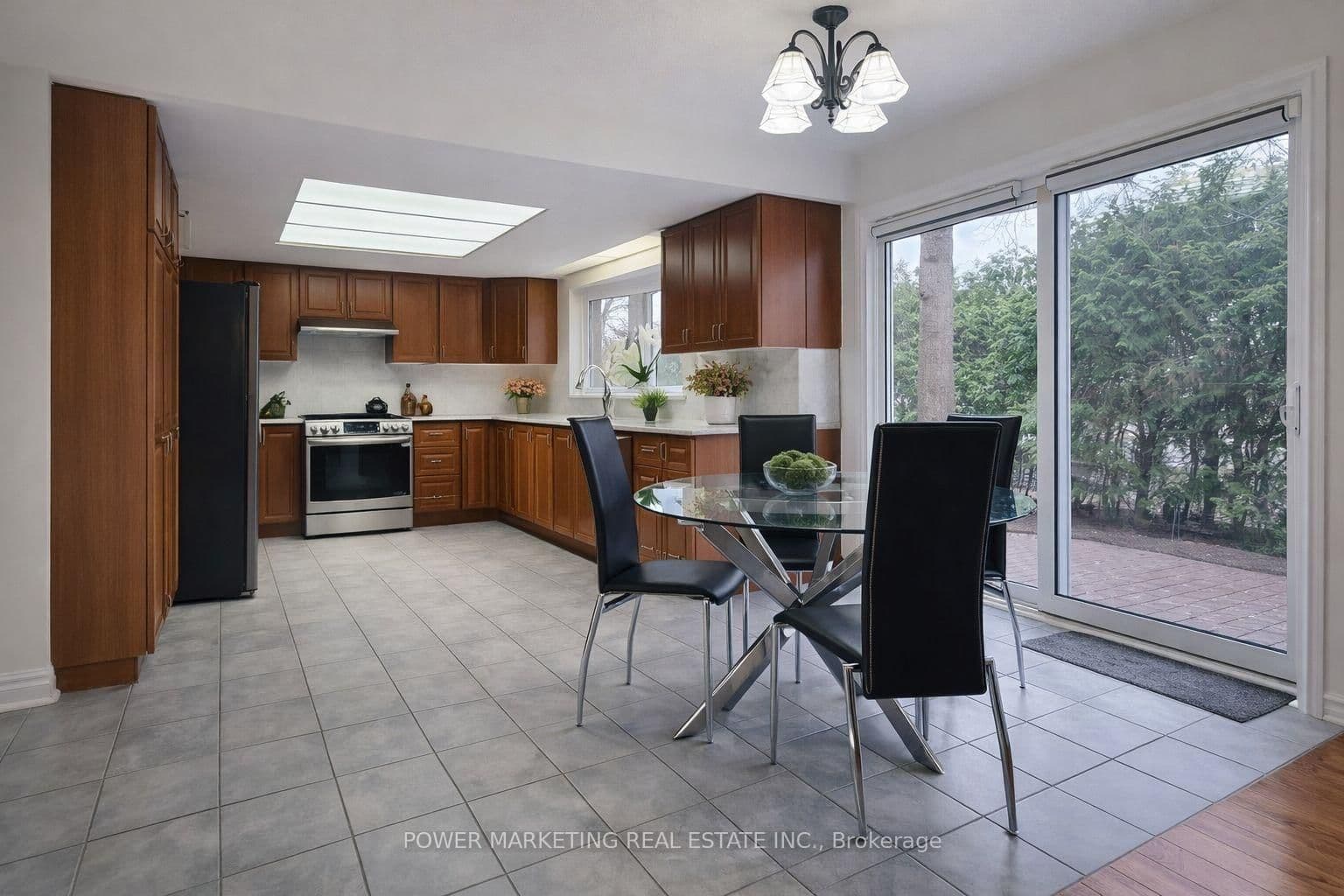 29 TAJ Court, Ottawa, ON — photo 12