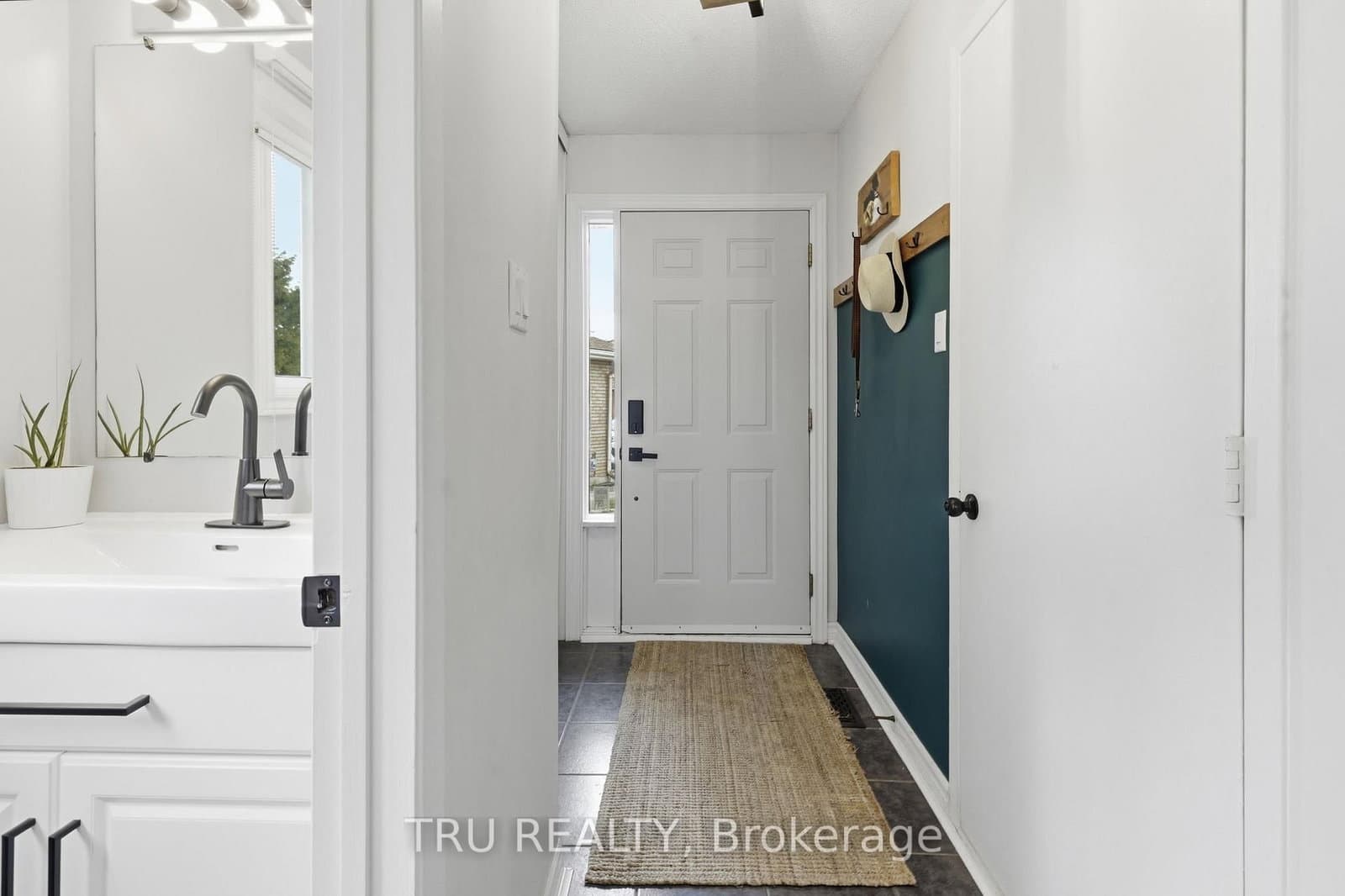 18 - 343 Monica Crescent, Ottawa, ON — photo 3