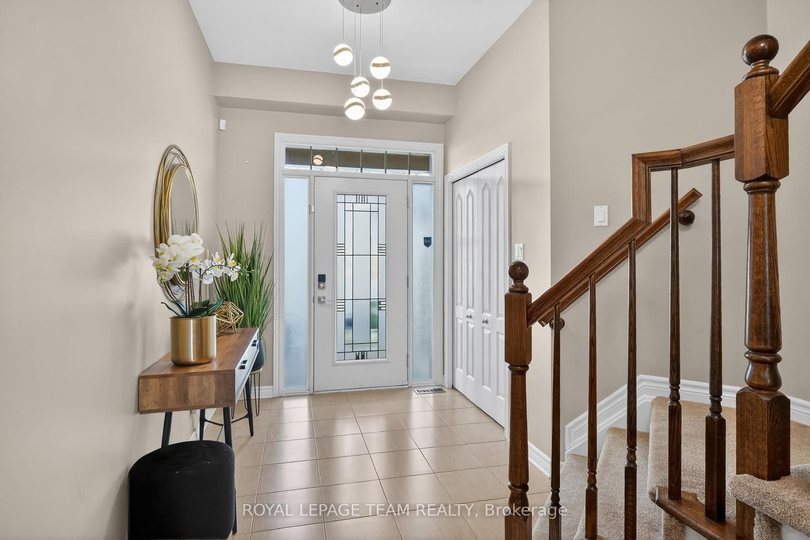 860 WHITE ALDER Avenue, Ottawa, ON — photo 3
