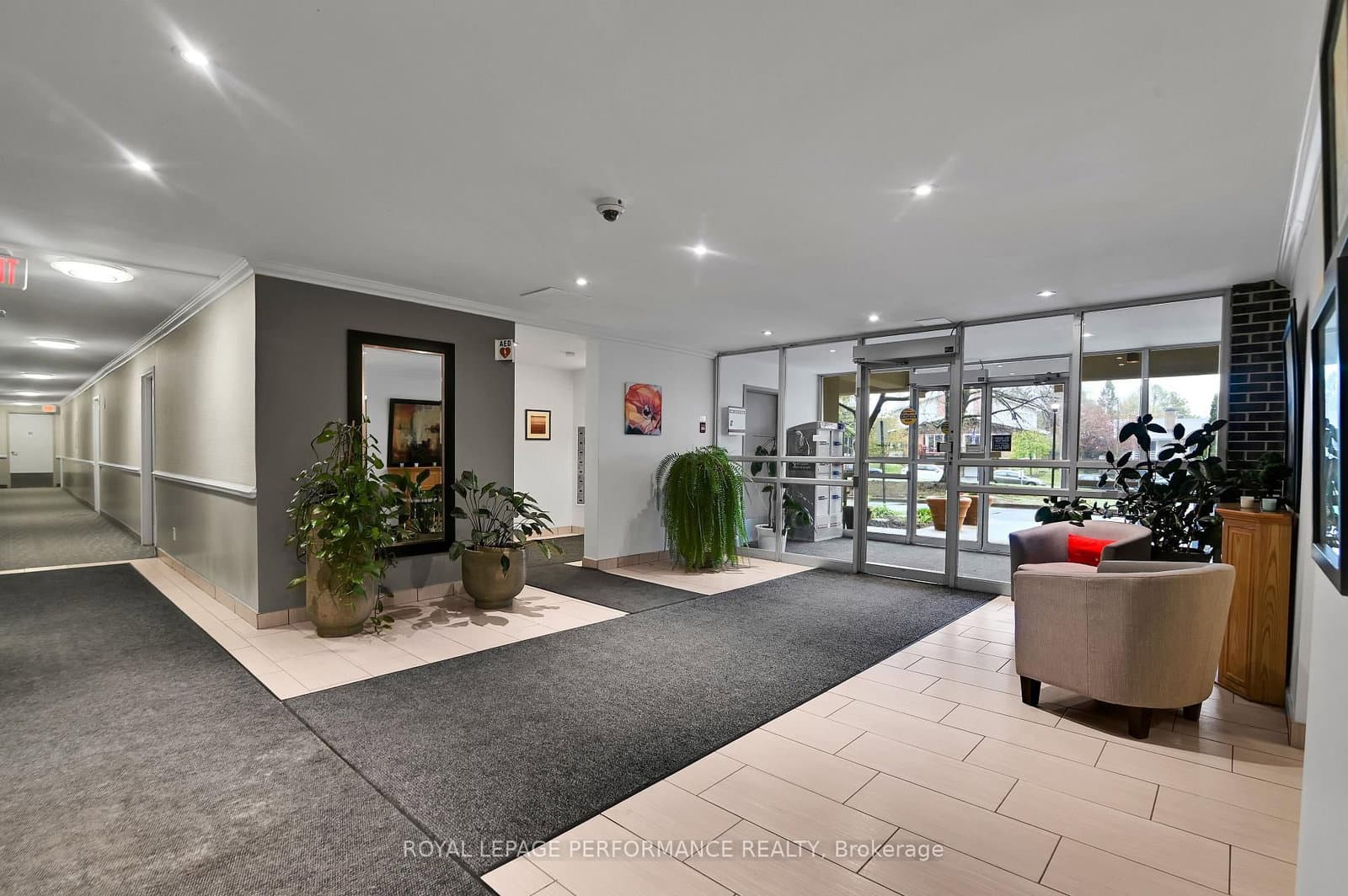 307 - 2400 Virginia Drive, Ottawa, ON — photo 4