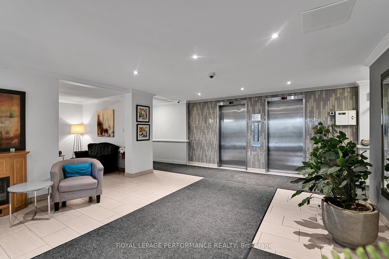 307 - 2400 Virginia Drive, Ottawa, ON — photo 5